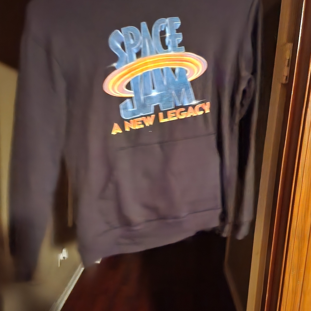 Space Jam Pull over - Picture 3 of 5